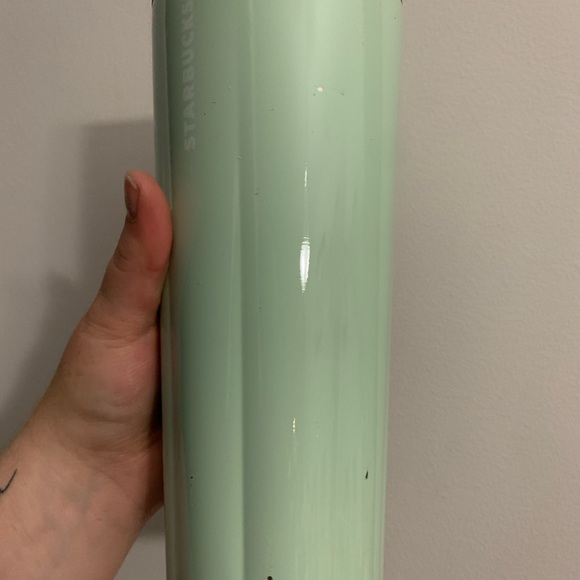 Starbucks venti cup AS IS - Picture 2 of 7